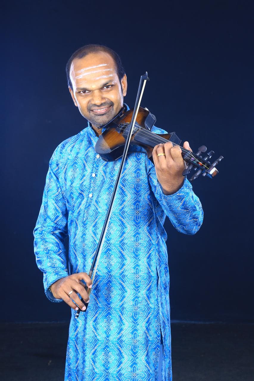 Violin Suka Pavalan, Carnatic violinist, standing portrait